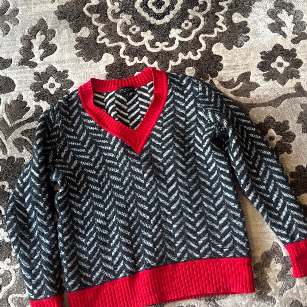 rag & bone Black and Red V-Neck Sweater wool size small